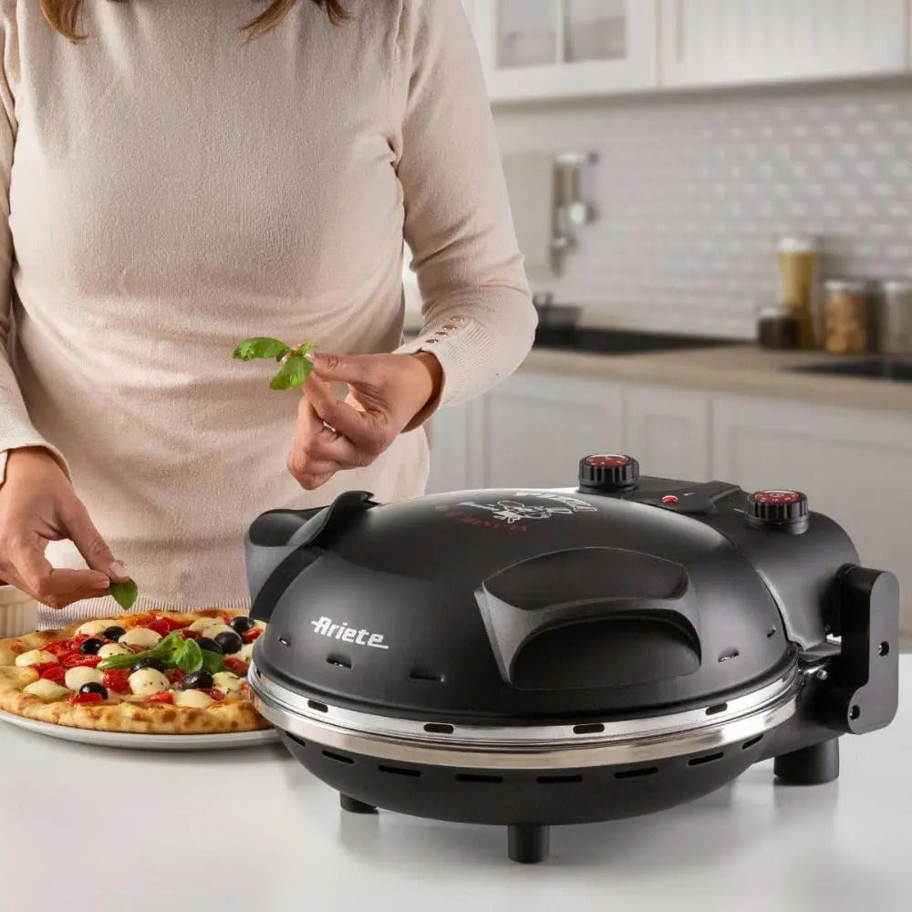 Forno De Pizza Elétrico Ariete 917 C/ Refratário 220v Preto 220v Preto