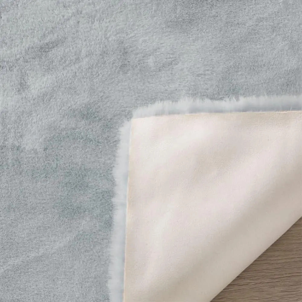 Tapete Pele De Coelho Antiderrapante Melody 200x250 Cinza 2.5 M 2 M Cinza
