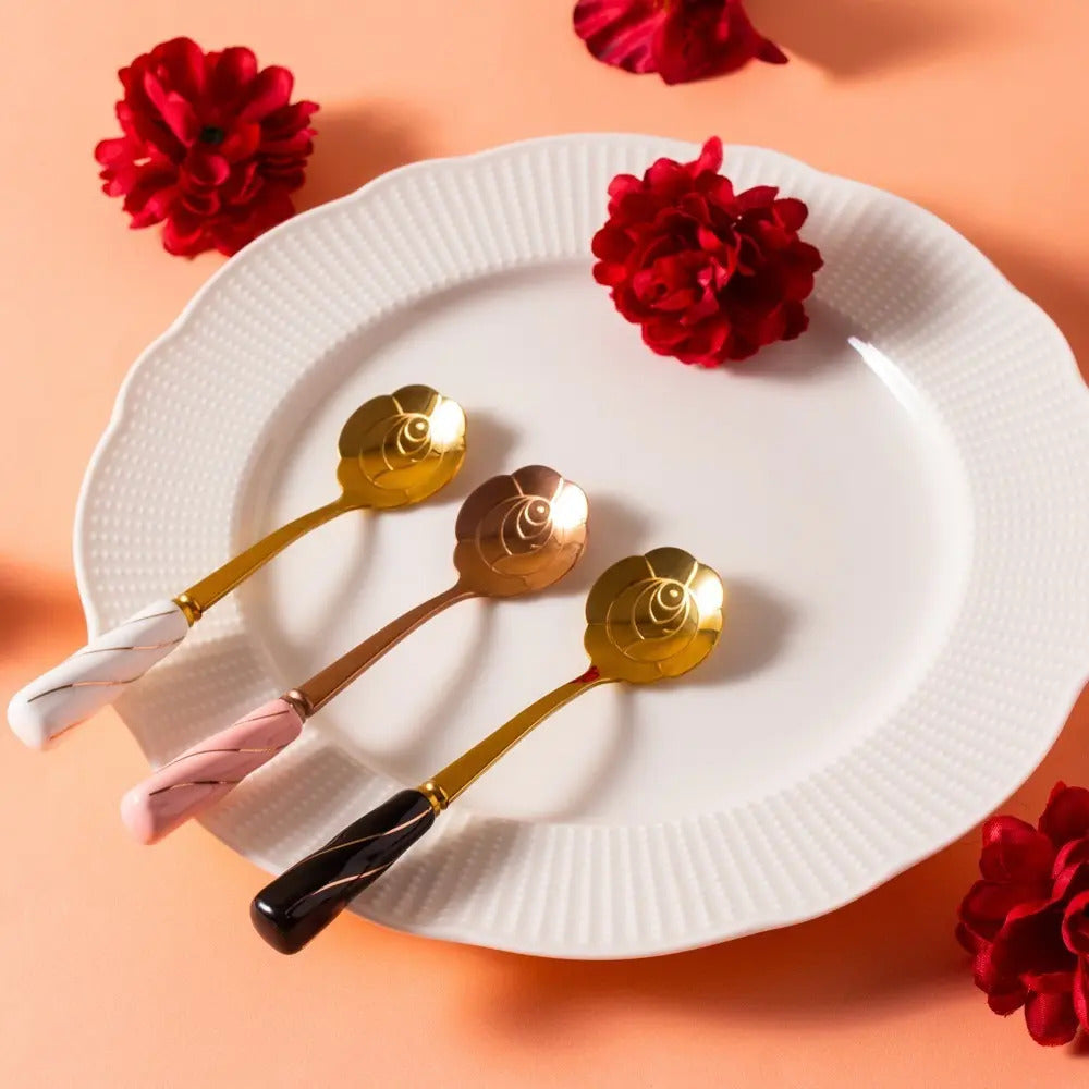 4 Colheres Wolff Flowers De Aço Inox Dourado/branco Branco Com Dourado